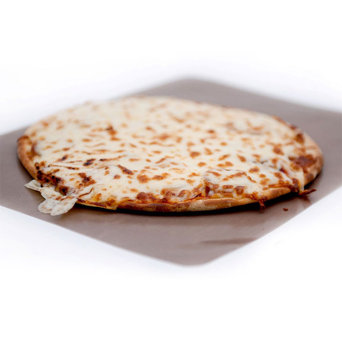 Pizza pe folie teflonată